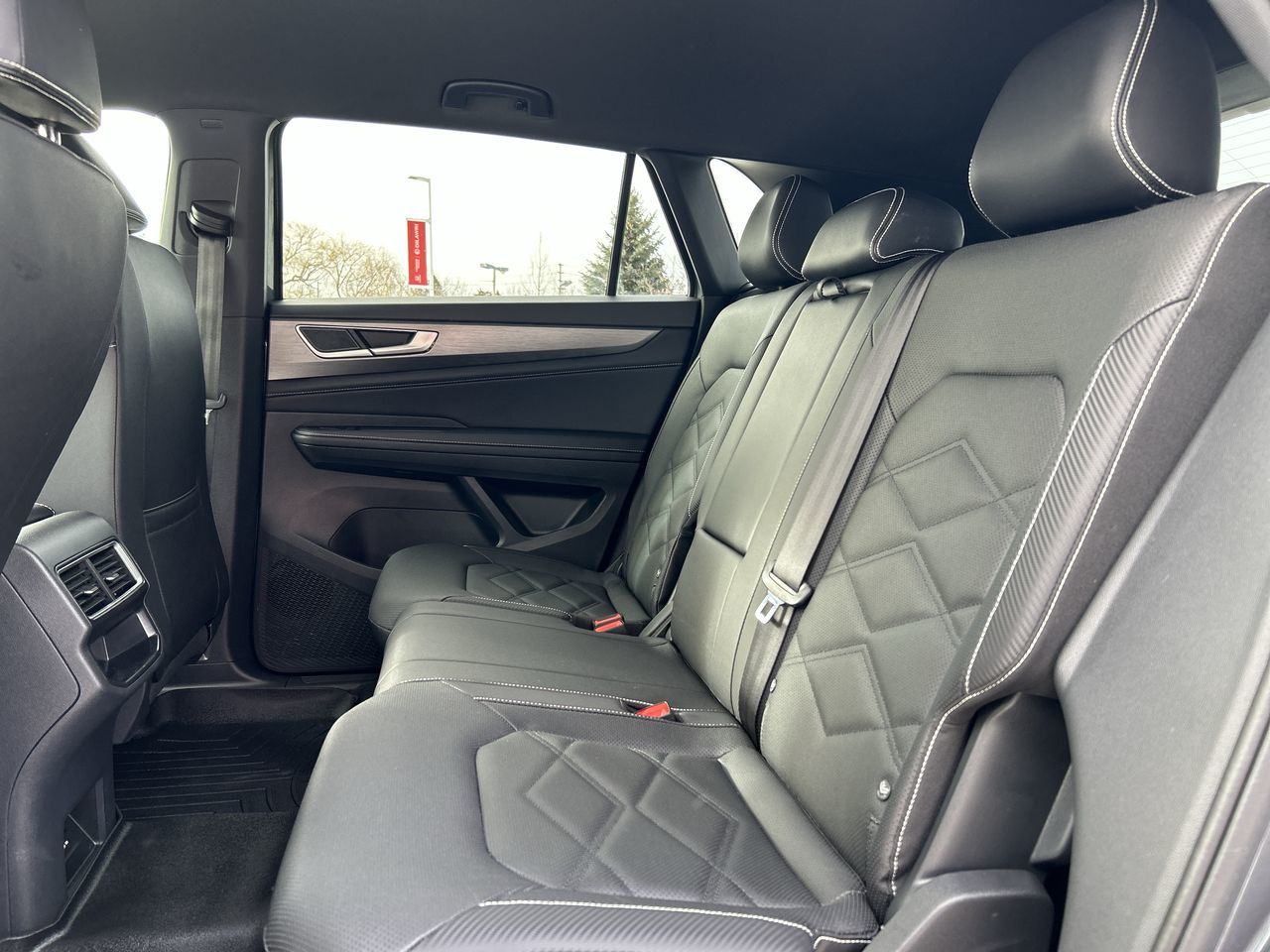 2025 Volkswagen Atlas Cross Sport