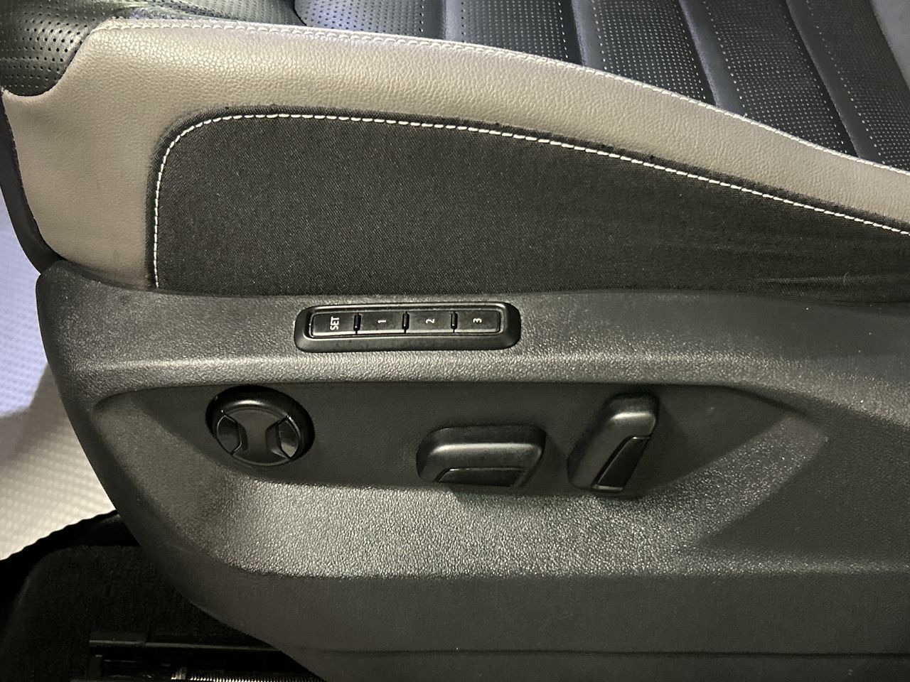 2023 Volkswagen Atlas in Markham, Ontario