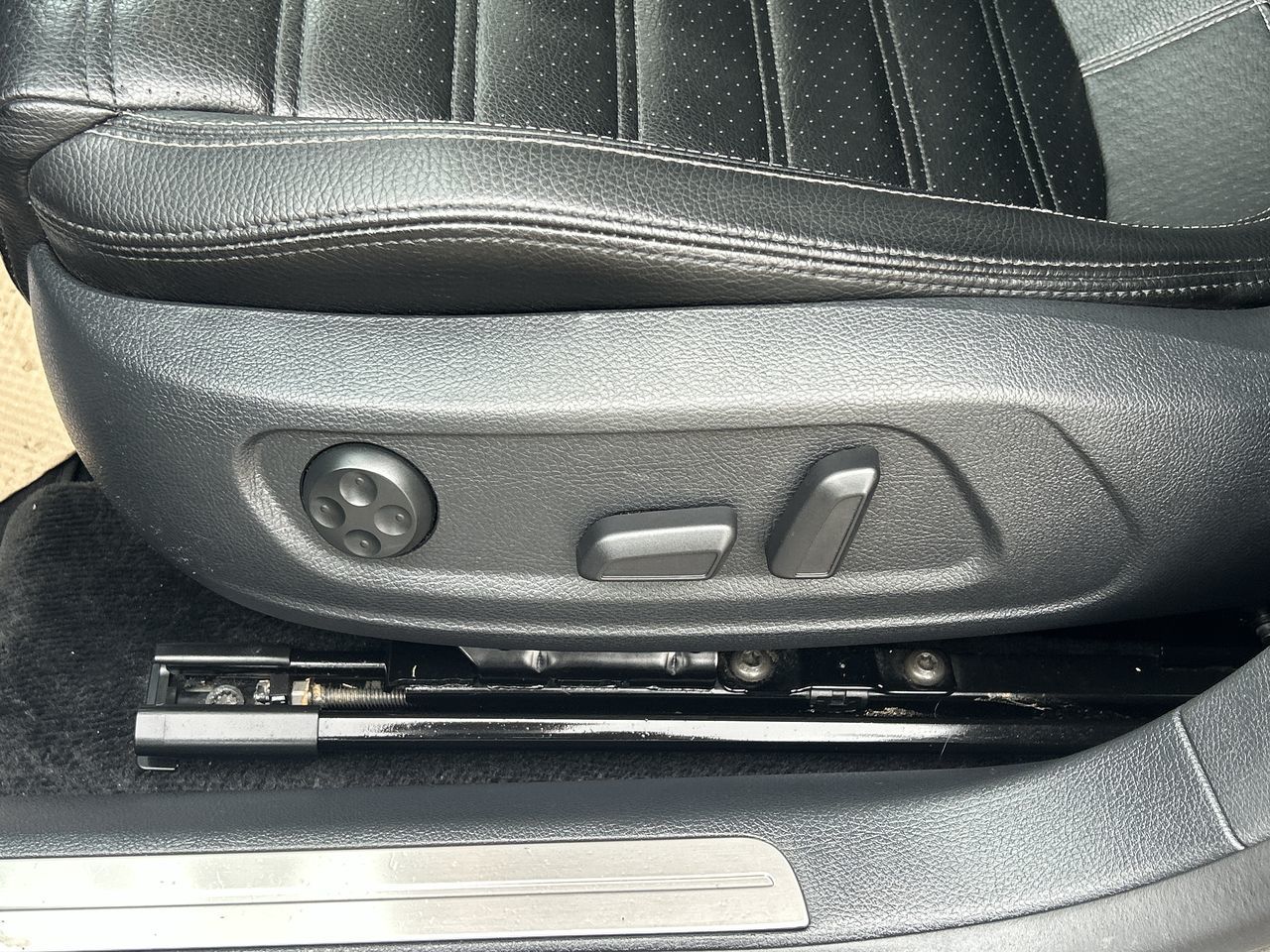 Volkswagen CC  2013 à Markham, Ontario