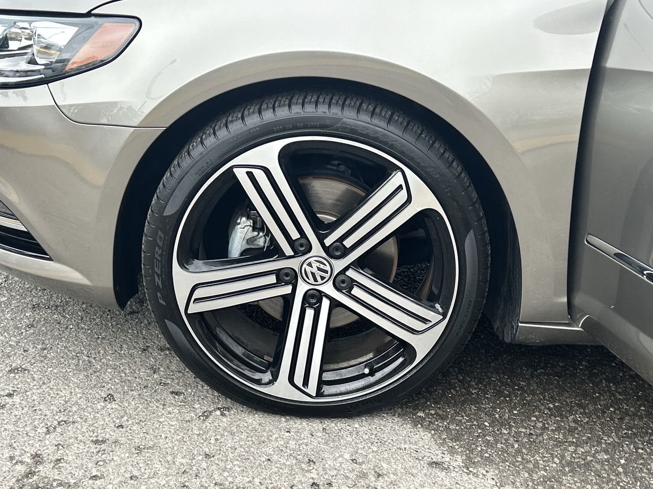 Volkswagen CC  2013 à Markham, Ontario