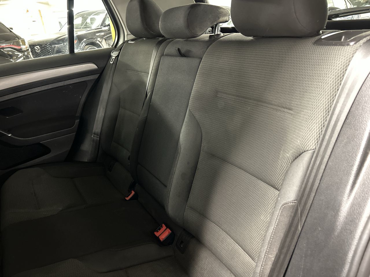 Volkswagen Golf  2017 à Markham, Ontario