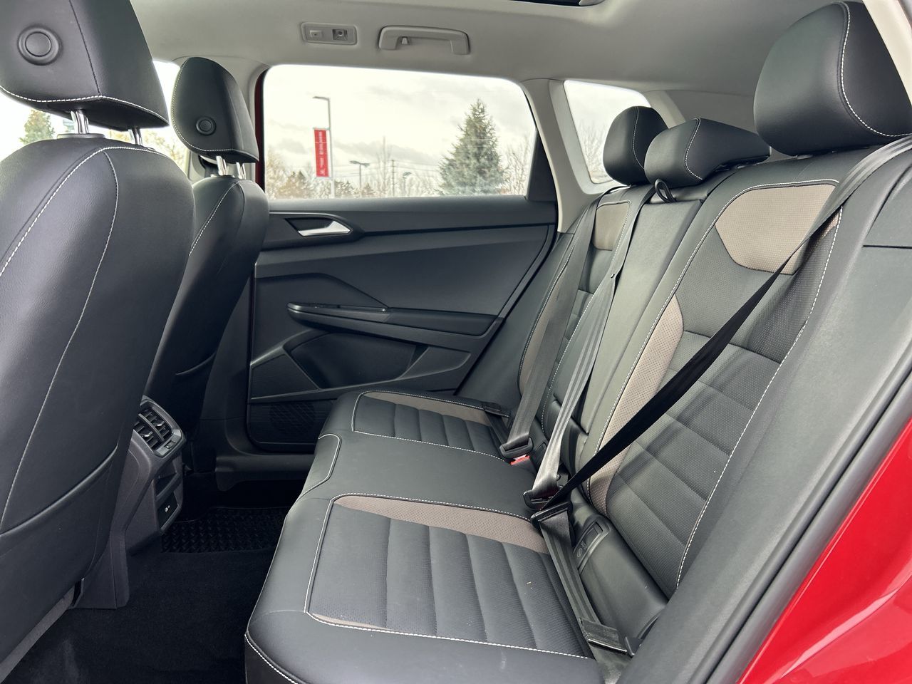 2022 Volkswagen Taos in Markham, Ontario