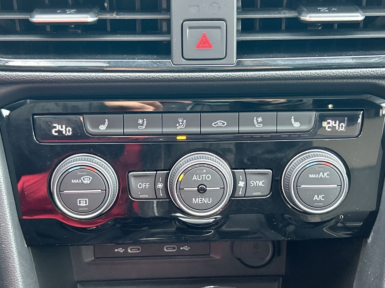 2022 Volkswagen Taos in Markham, Ontario