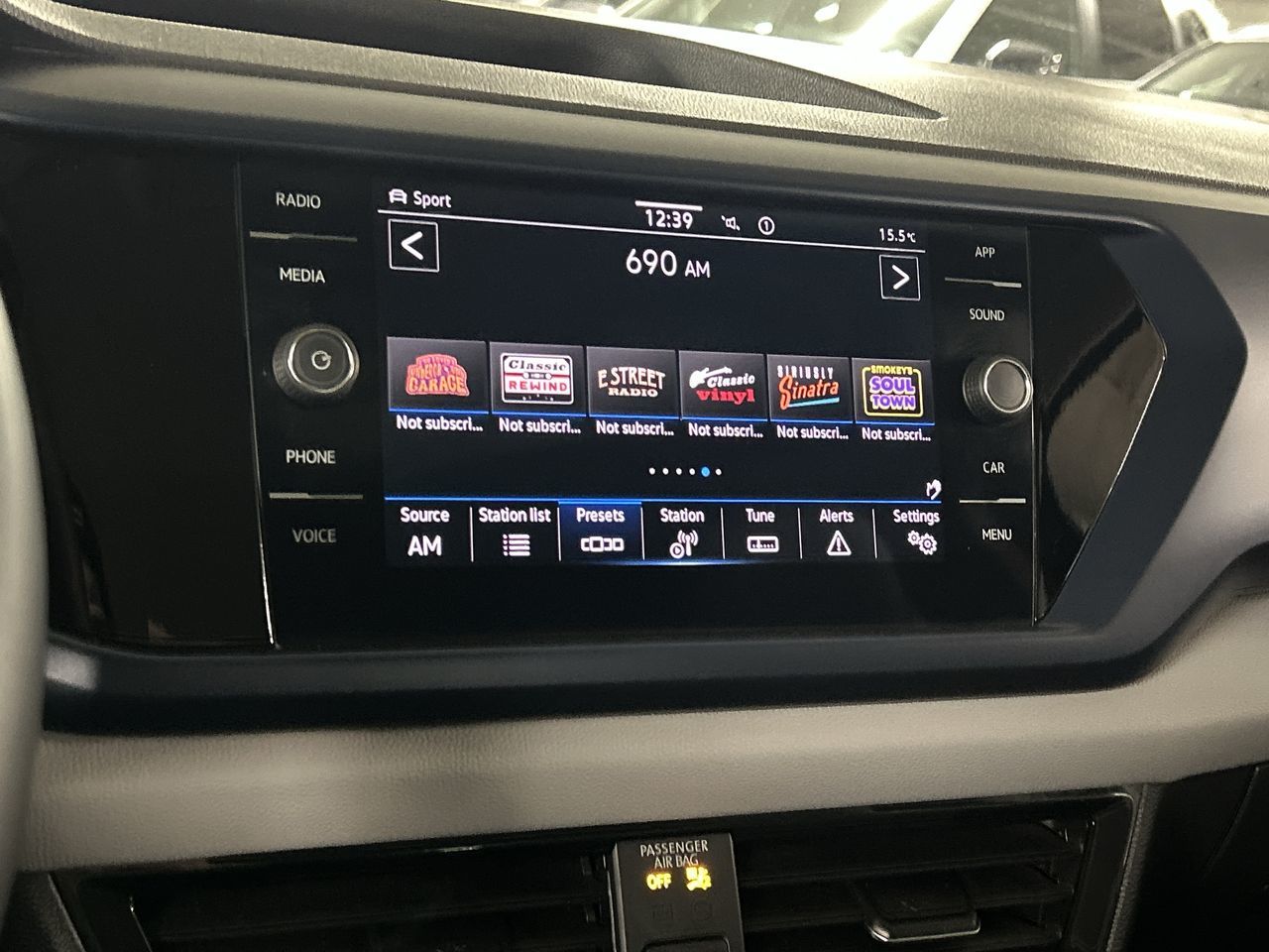 Volkswagen Taos  2022 à Markham, Ontario