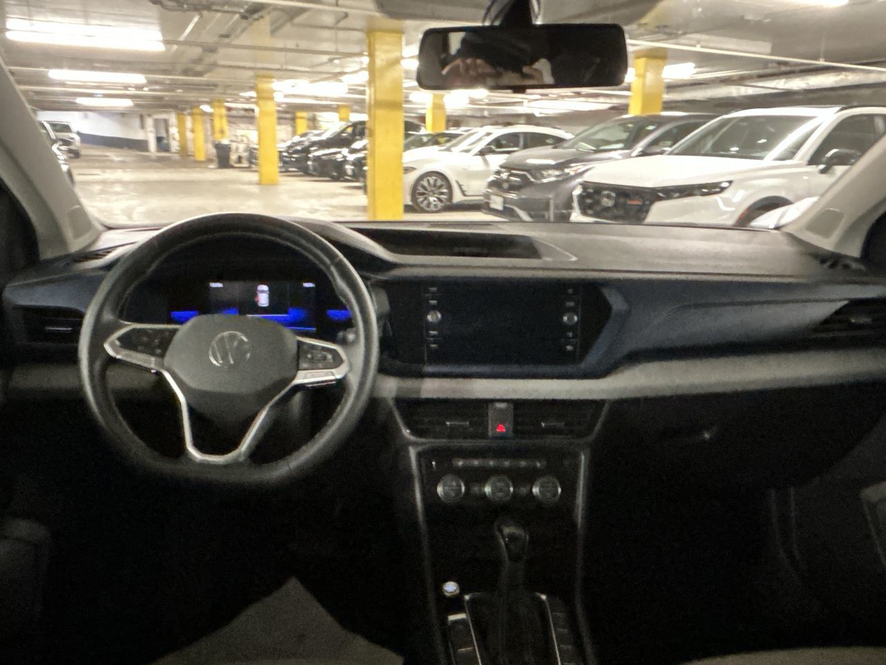 Volkswagen Taos  2022 à Markham, Ontario