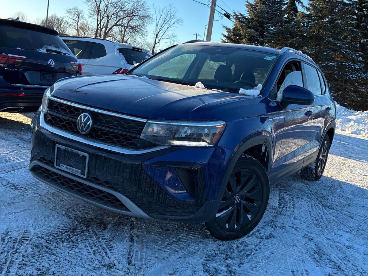 Volkswagen Taos  2023 à Markham, Ontario