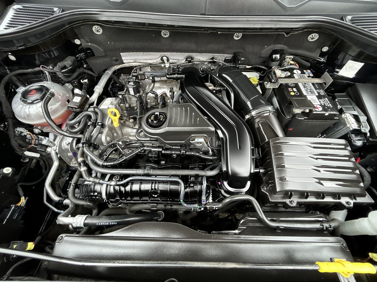 2023 Volkswagen Taos