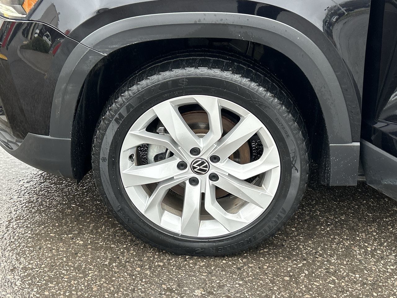 2023 Volkswagen Taos