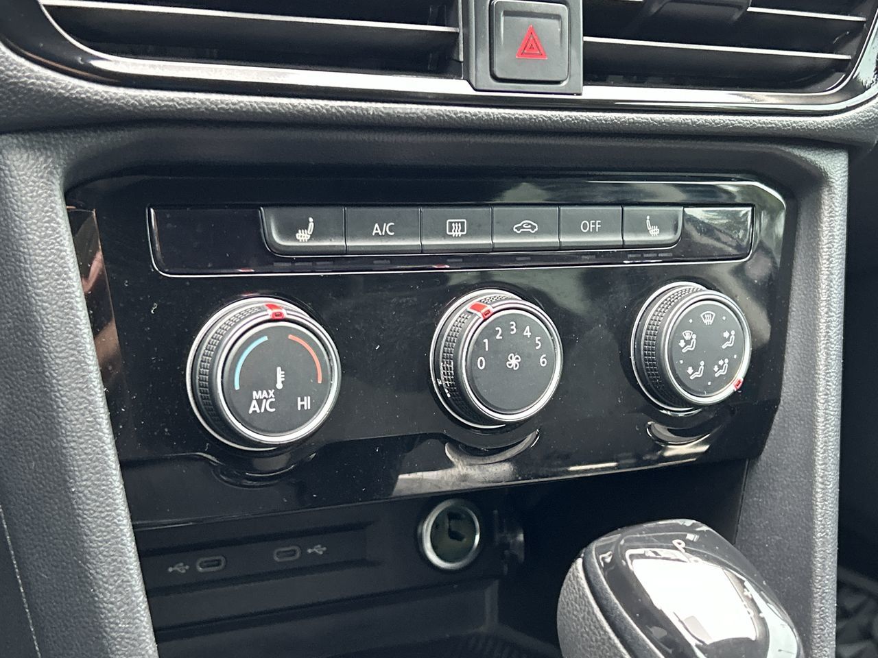 2023 Volkswagen Taos