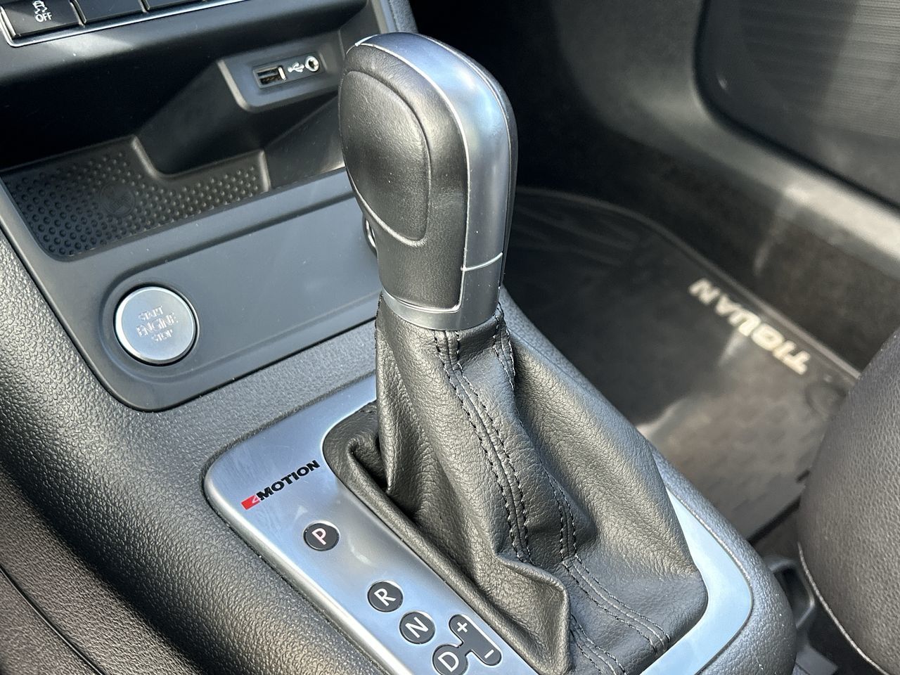 2017 Volkswagen Tiguan in Markham, Ontario