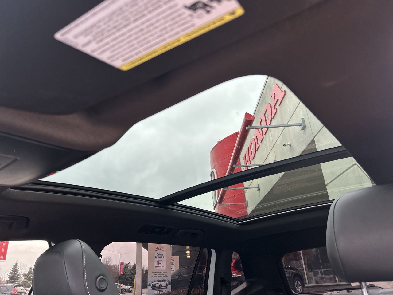 Volkswagen Tiguan  2023 à Markham, Ontario