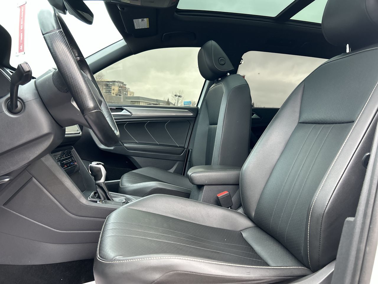 Volkswagen Tiguan  2023 à Markham, Ontario