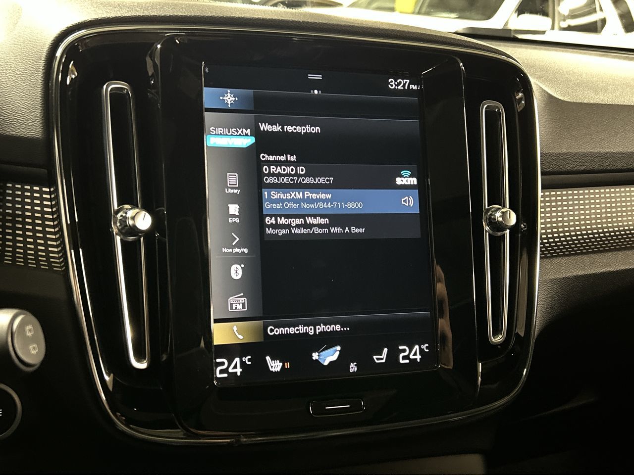 2022 Volvo XC40 in Markham, Ontario