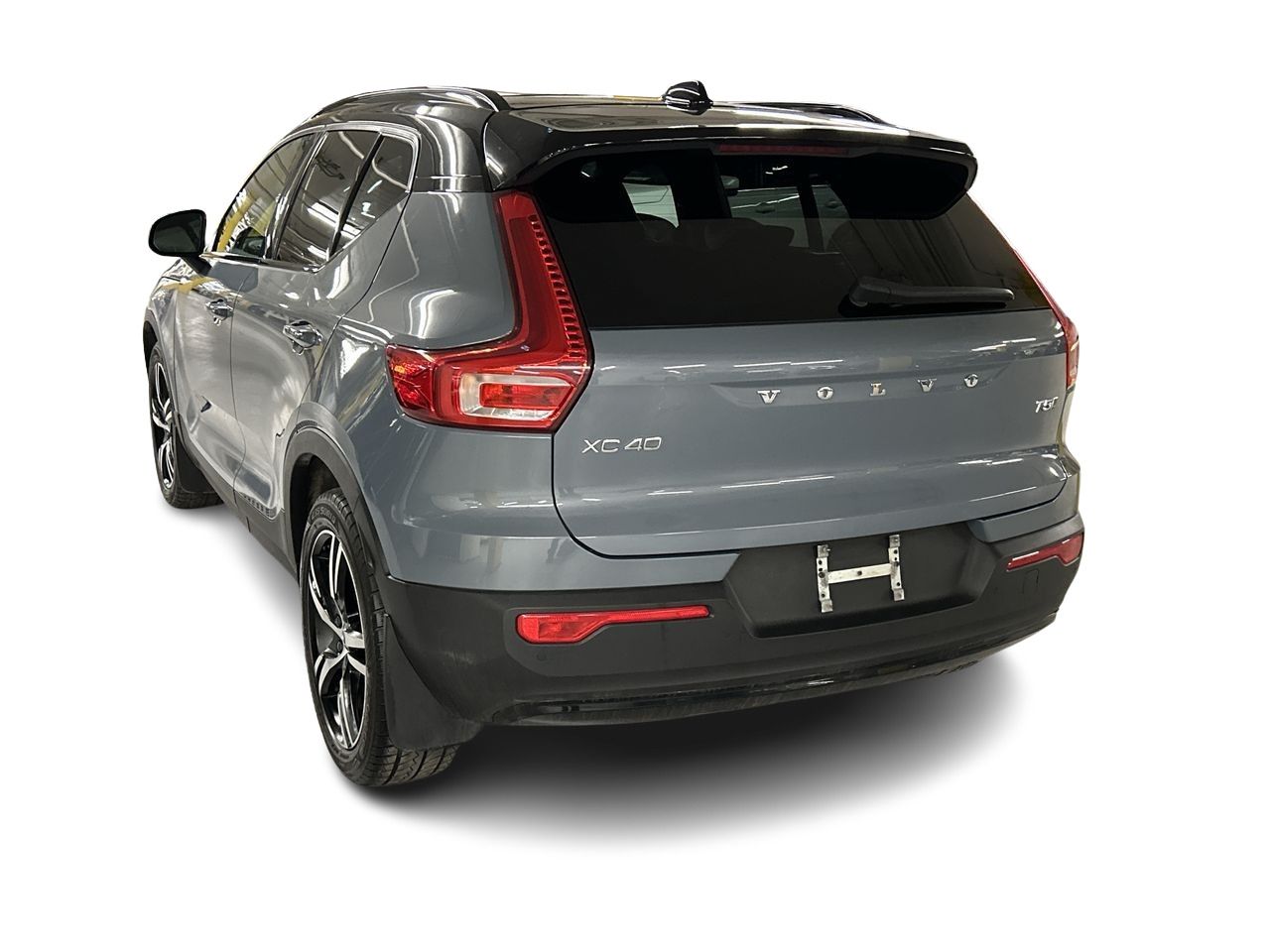 2022 Volvo XC40 in Markham, Ontario