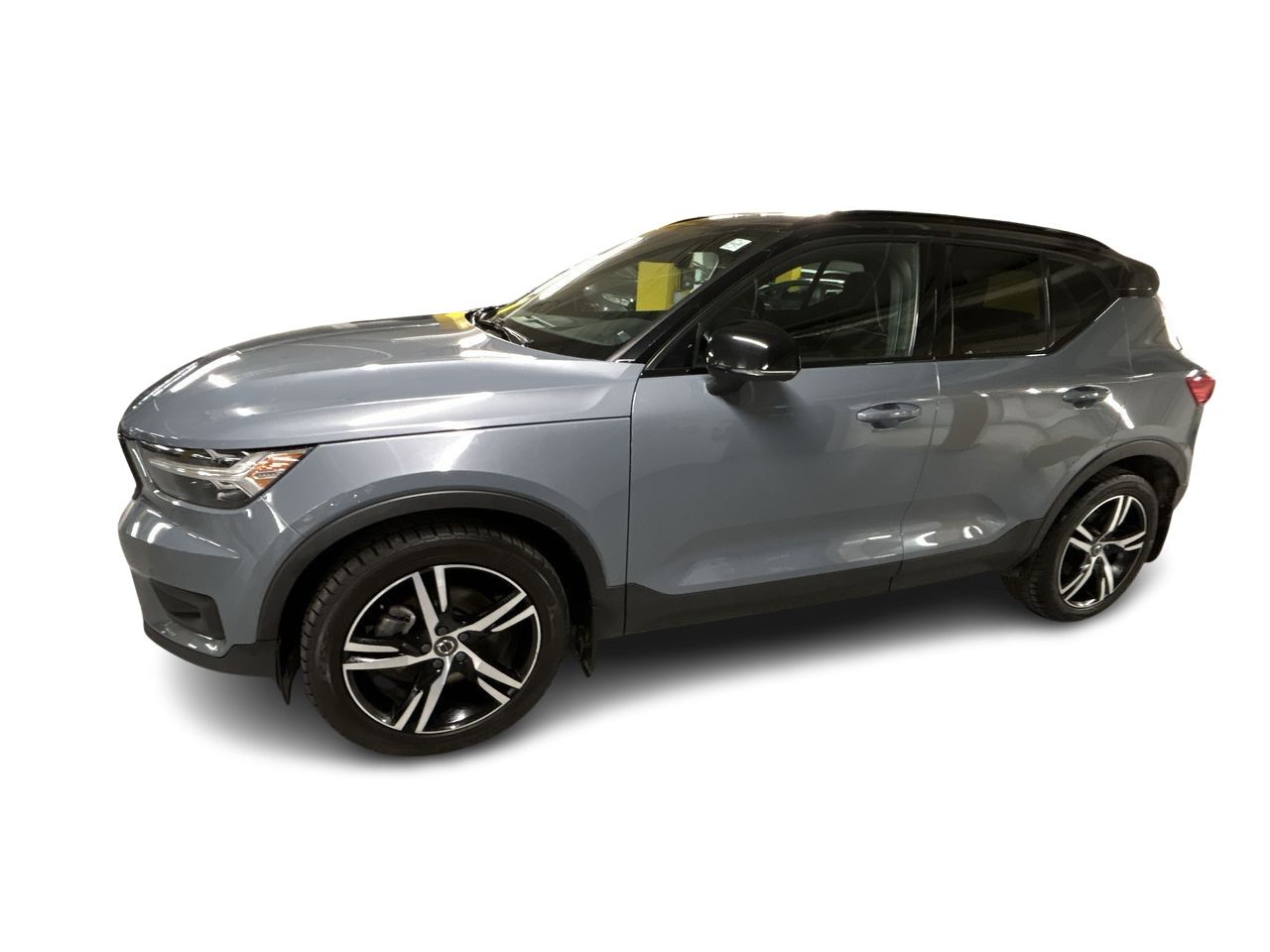 2022 Volvo XC40 in Markham, Ontario