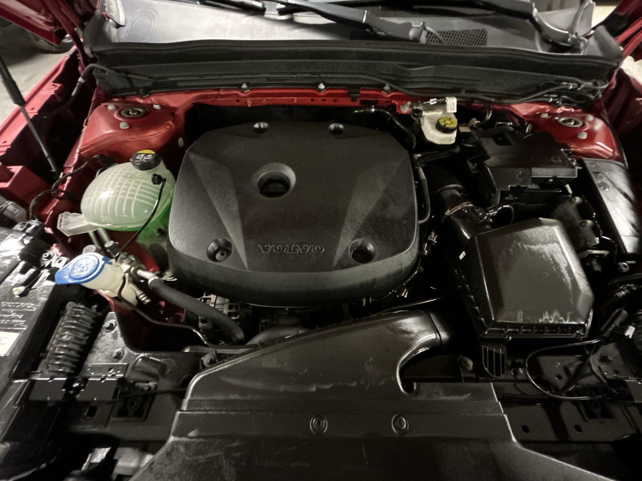 2022 Volvo XC40 in Markham, Ontario