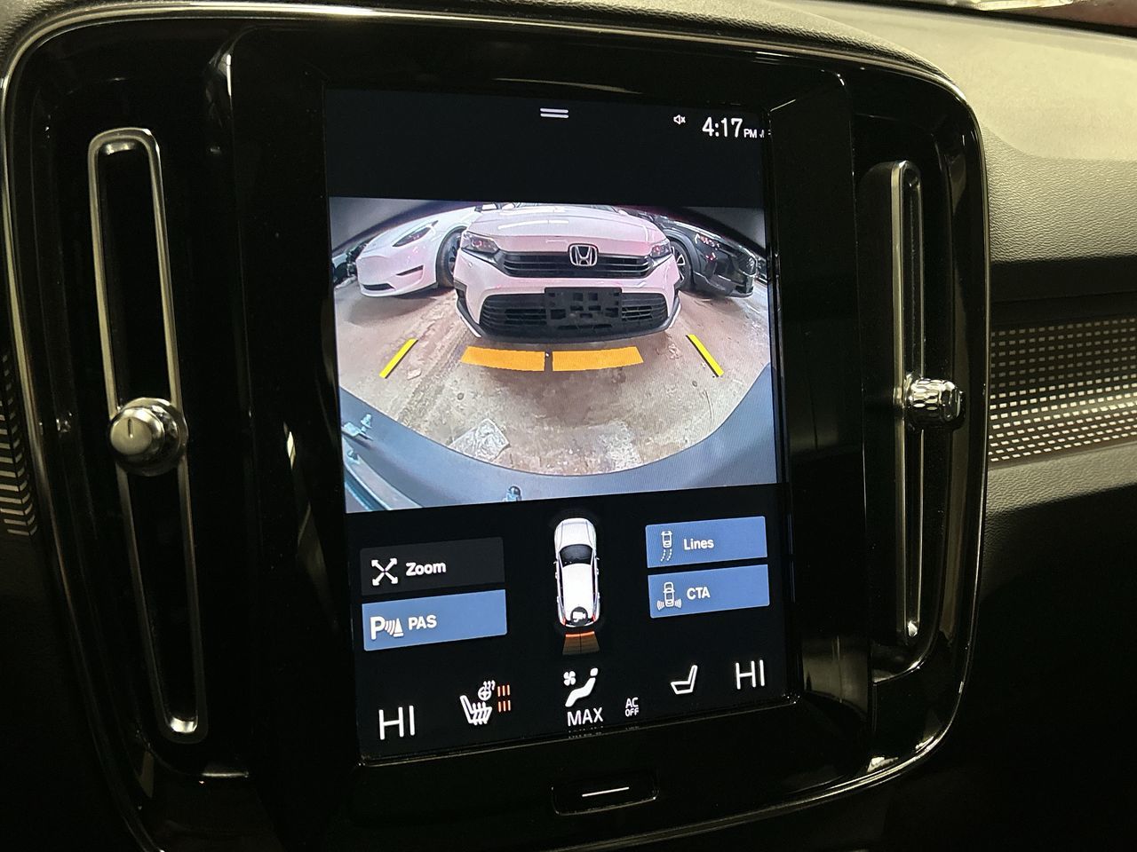 2022 Volvo XC40 in Markham, Ontario