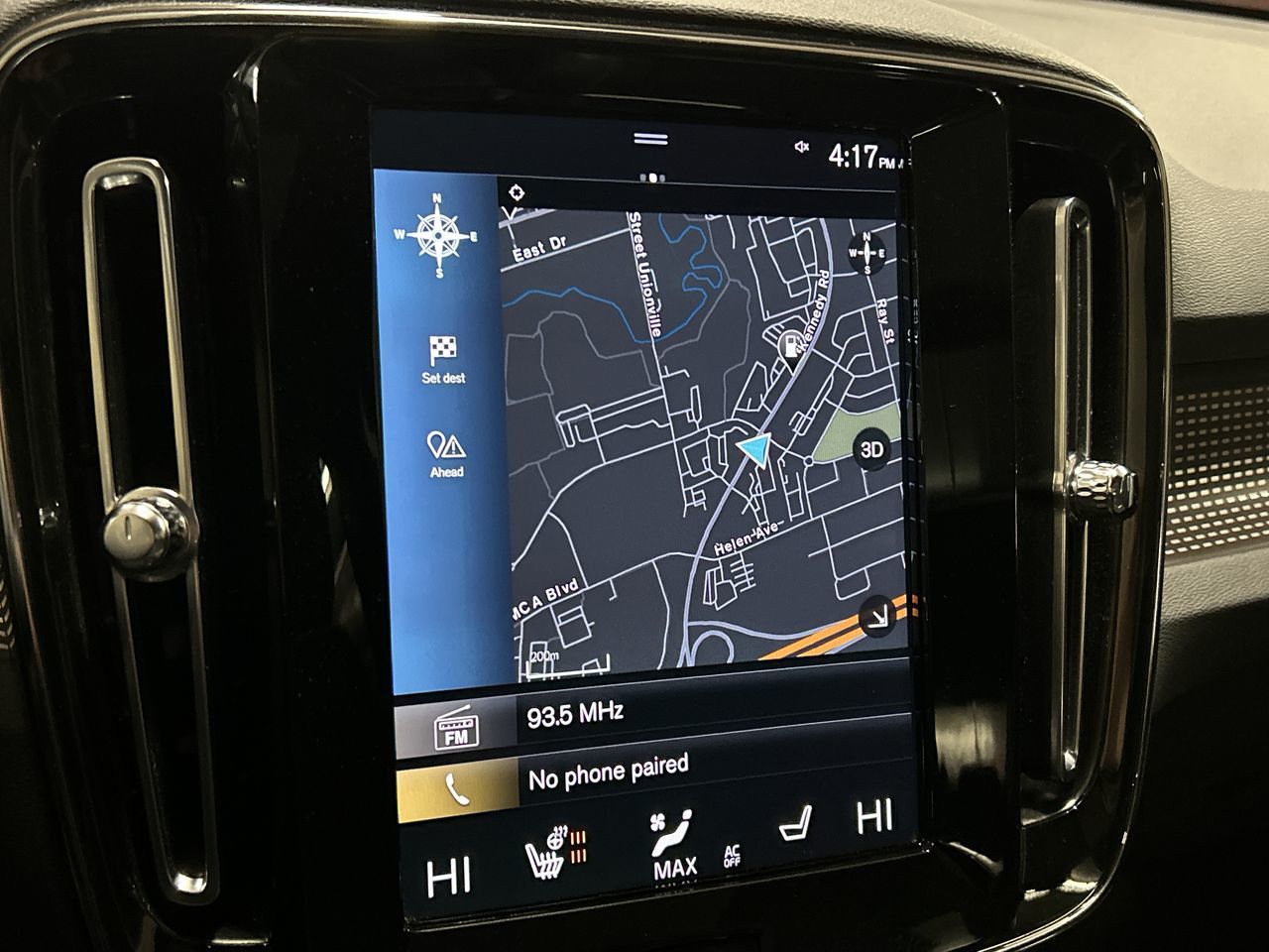 2022 Volvo XC40 in Markham, Ontario