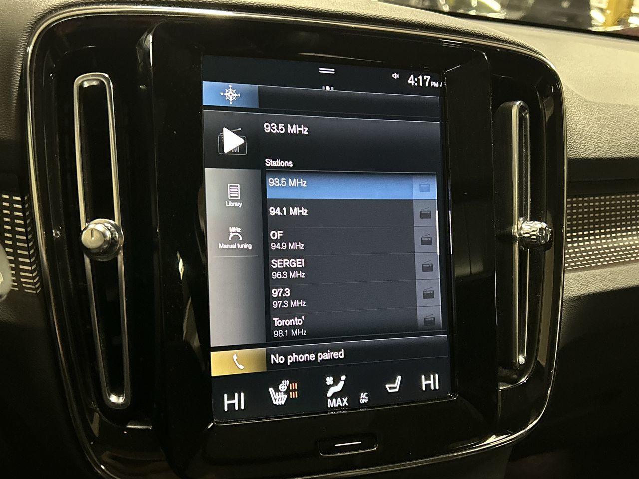 2022 Volvo XC40 in Markham, Ontario