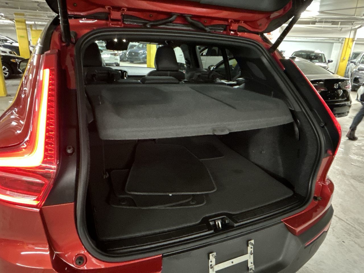 2022 Volvo XC40 in Markham, Ontario