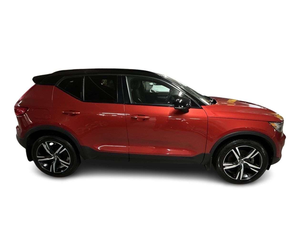 2022 Volvo XC40 in Markham, Ontario