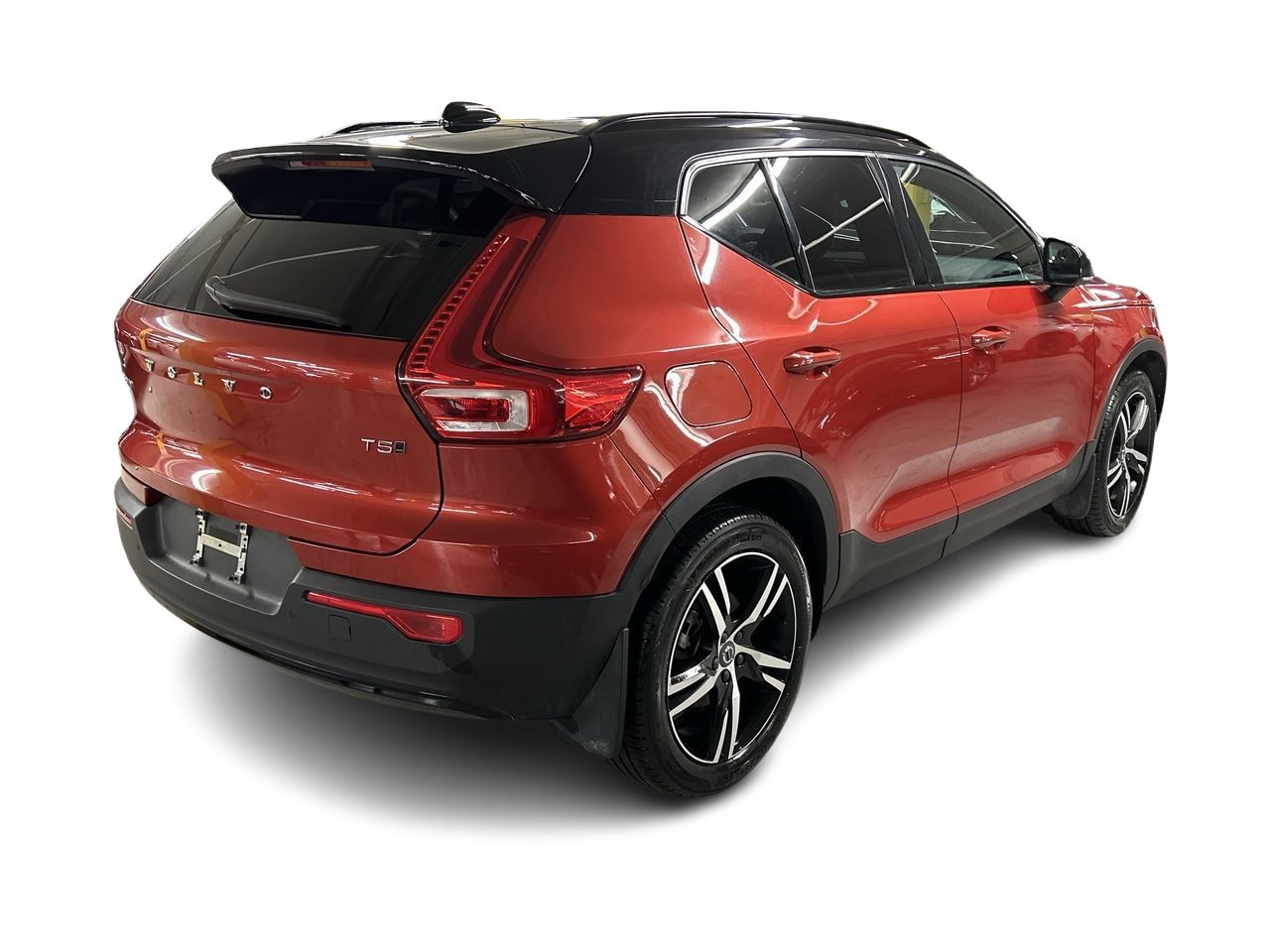 2022 Volvo XC40 in Markham, Ontario