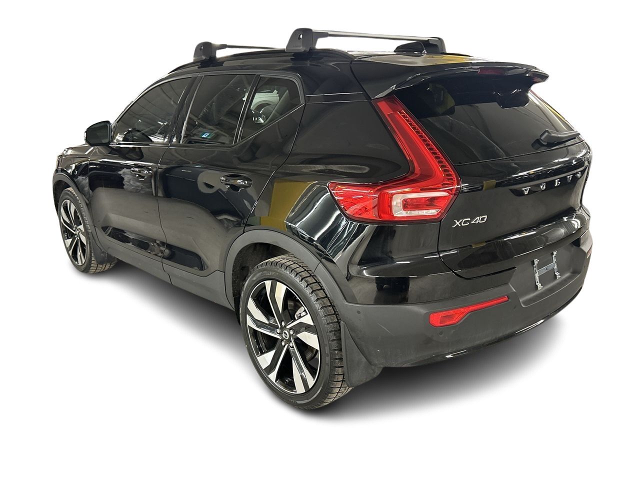2025 Volvo XC40