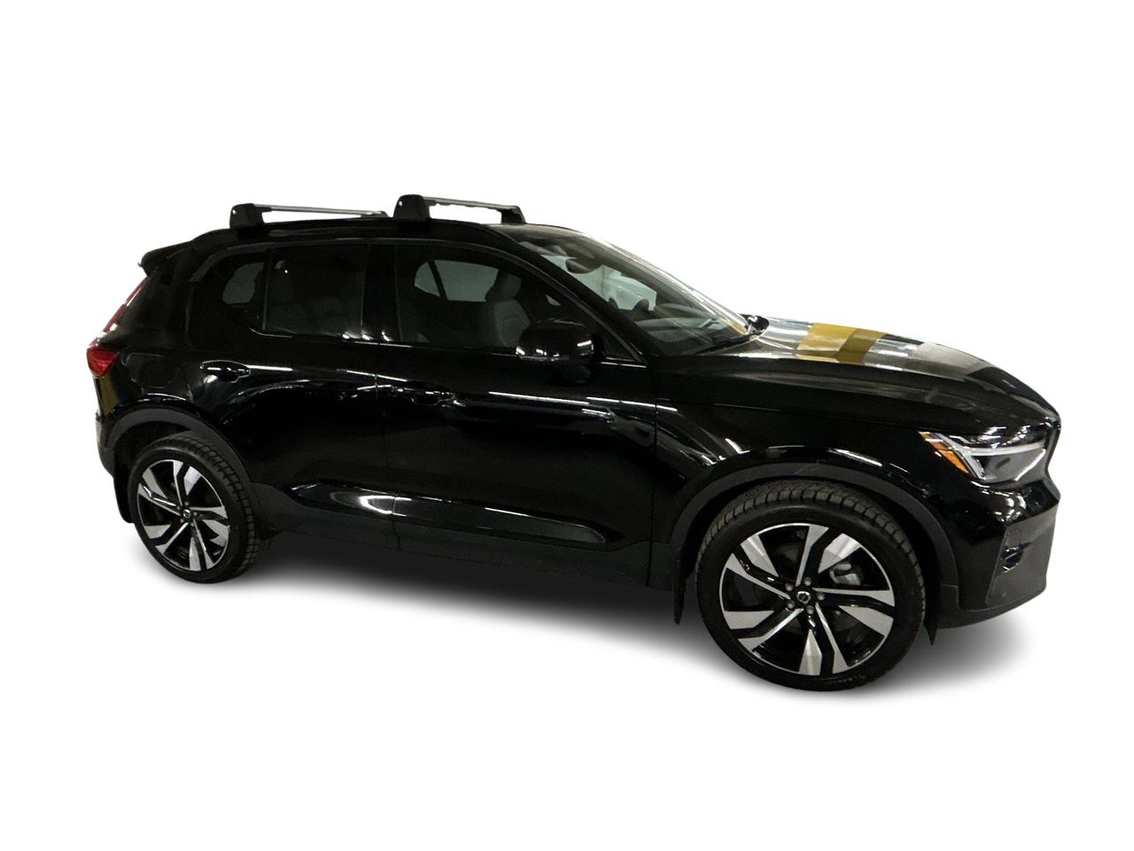 2025 Volvo XC40