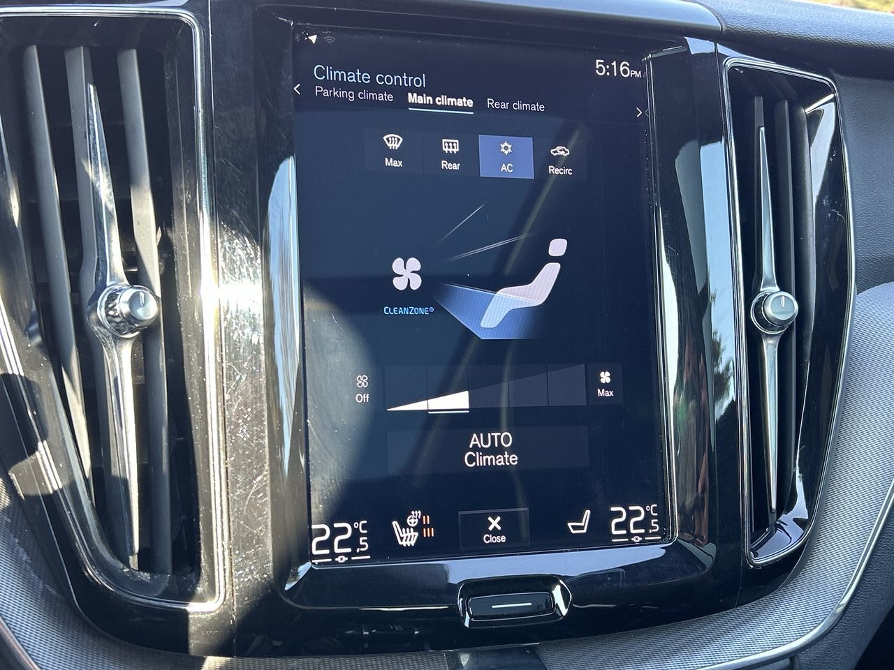2020 Volvo XC60