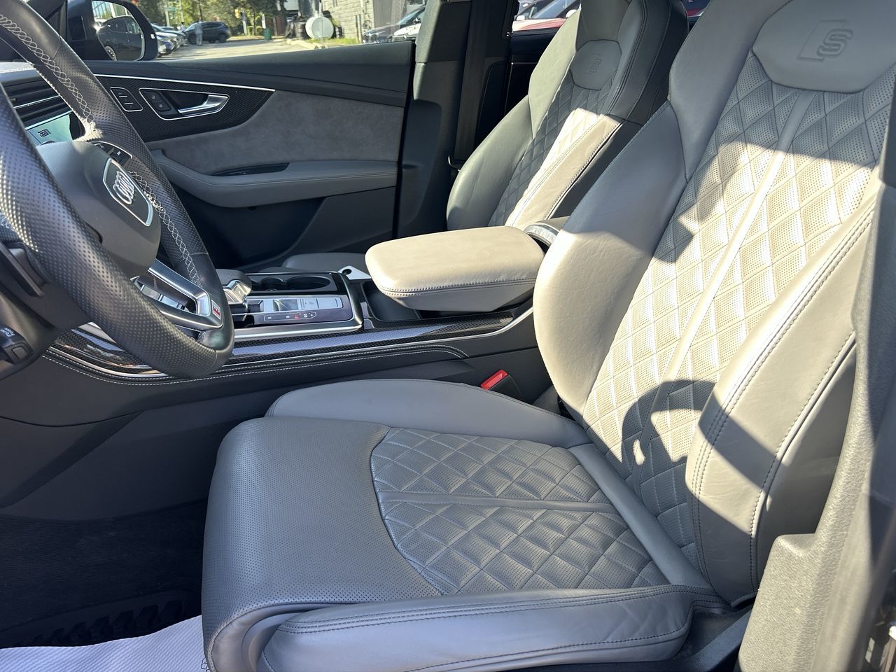 2022 Audi SQ8 in Markham, Ontario