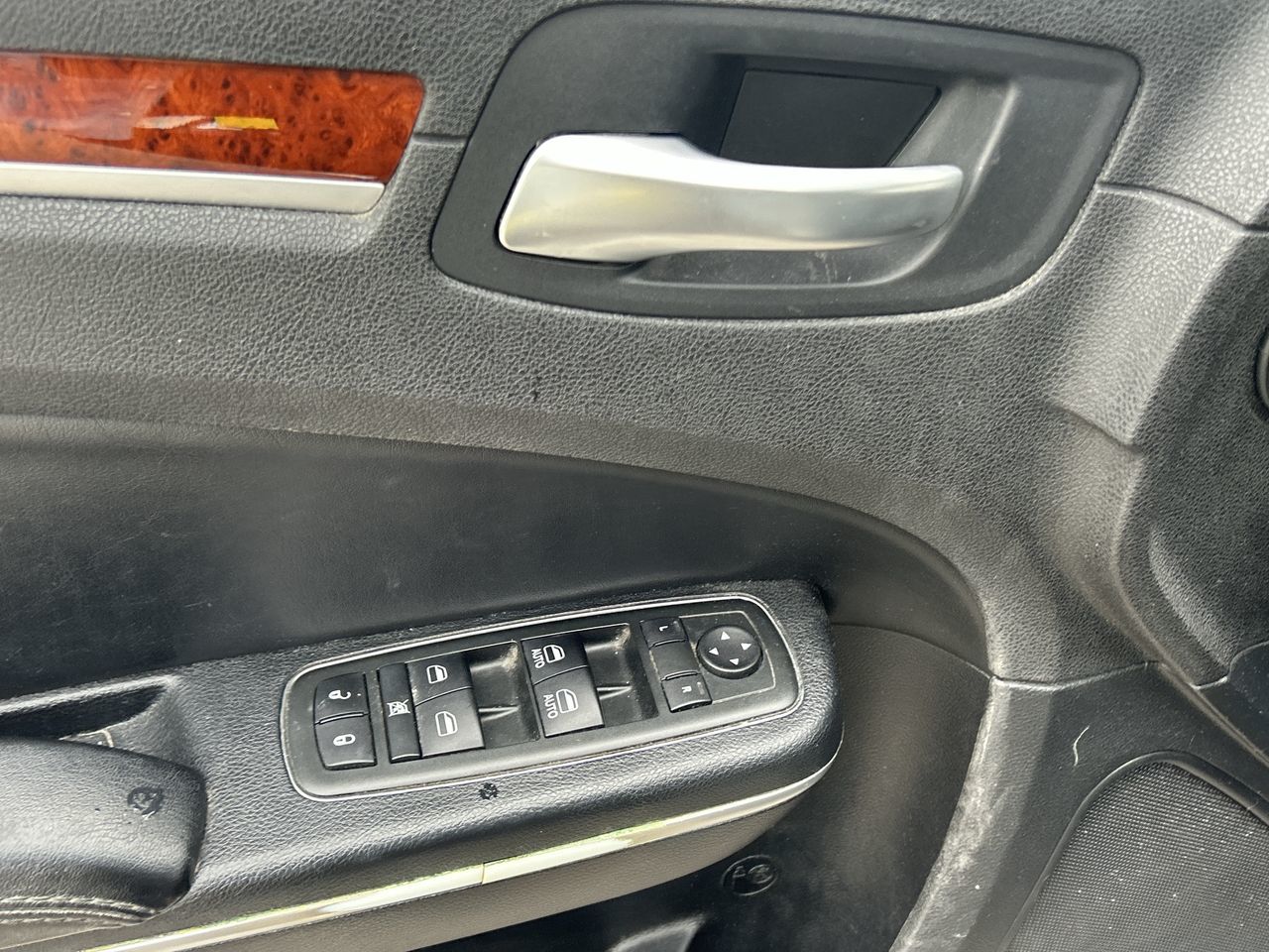 Chrysler 300  2013 à Markham, Ontario