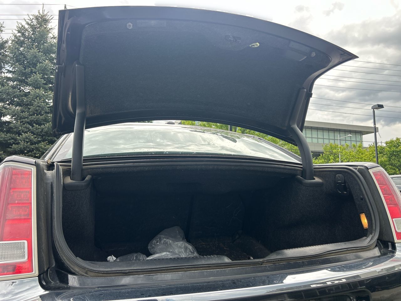 Chrysler 300  2013 à Markham, Ontario