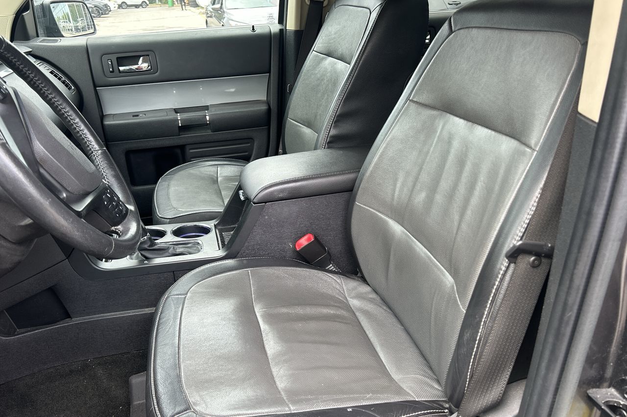 2015 Ford Flex in Markham, Ontario