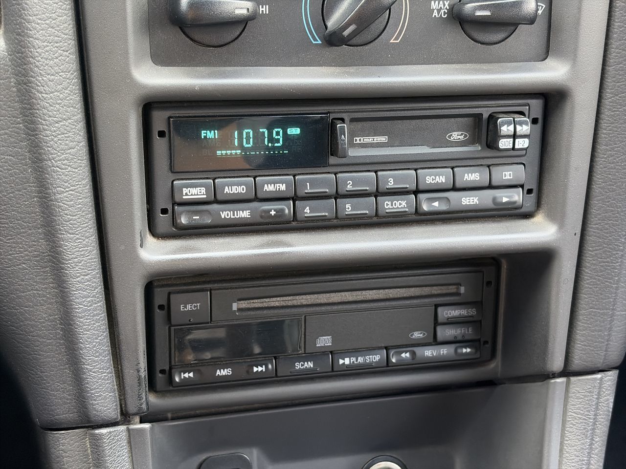 1999 Ford Mustang