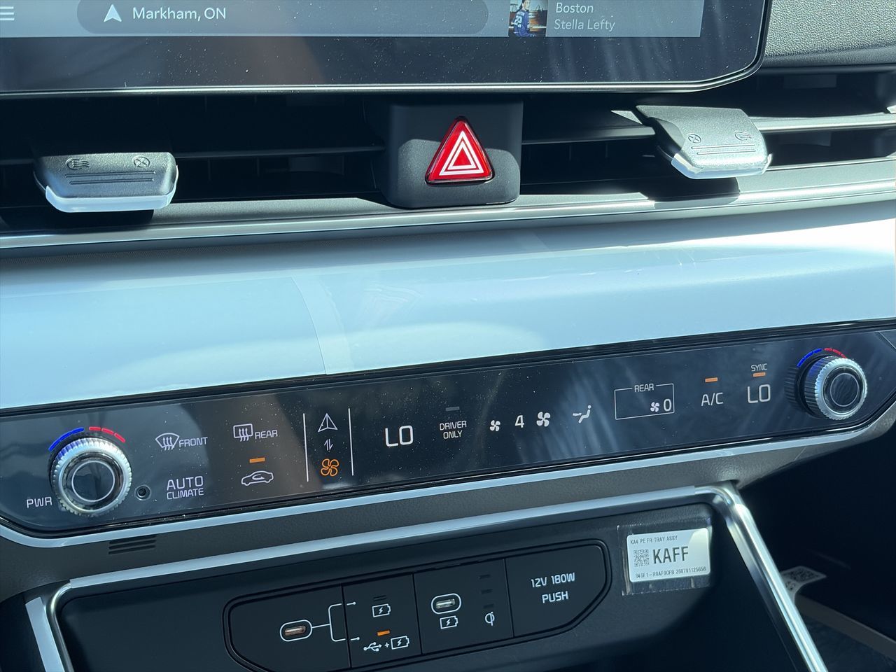 2027 Kia Carnival HEV