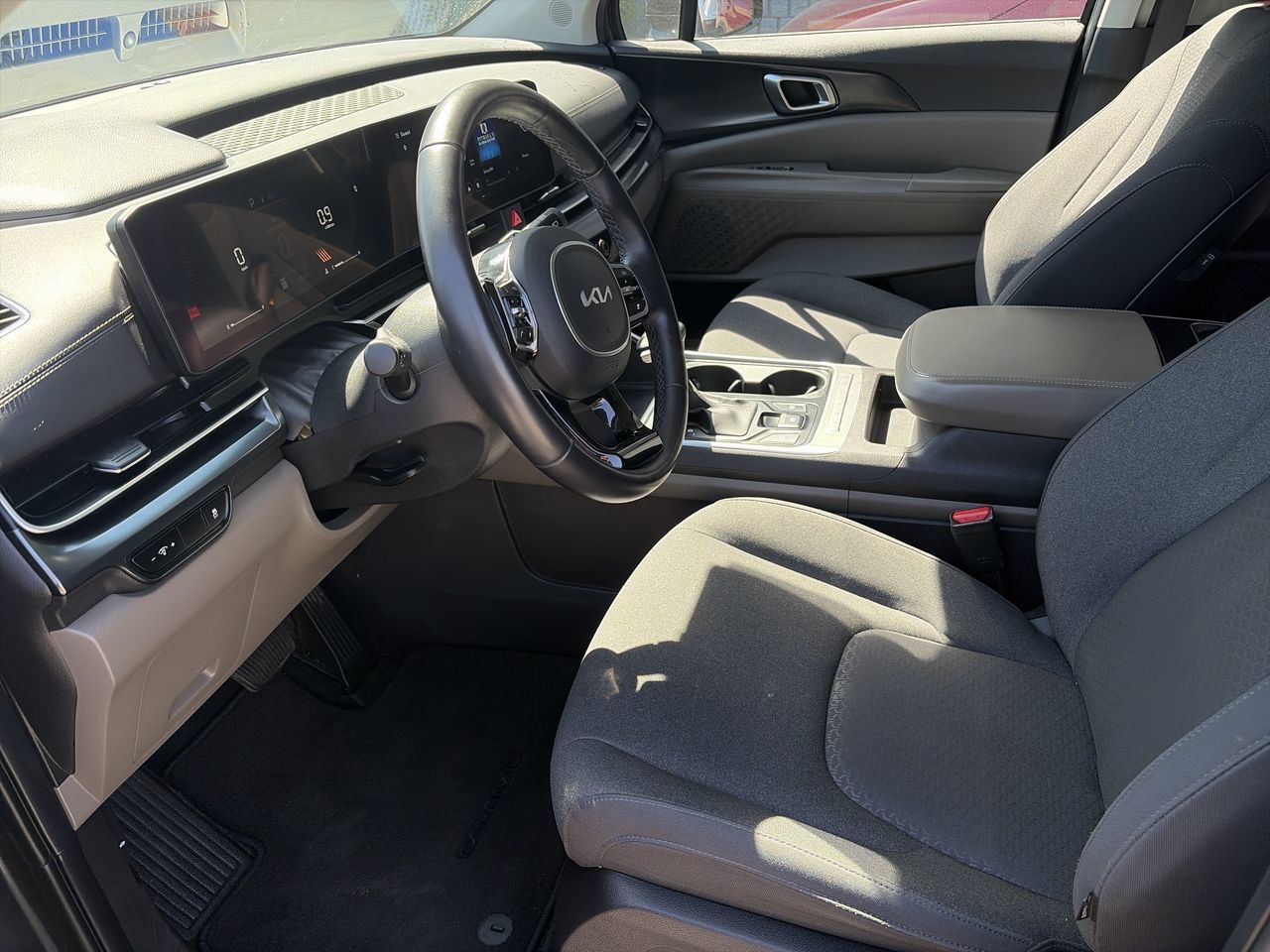 2025 Kia Carnival