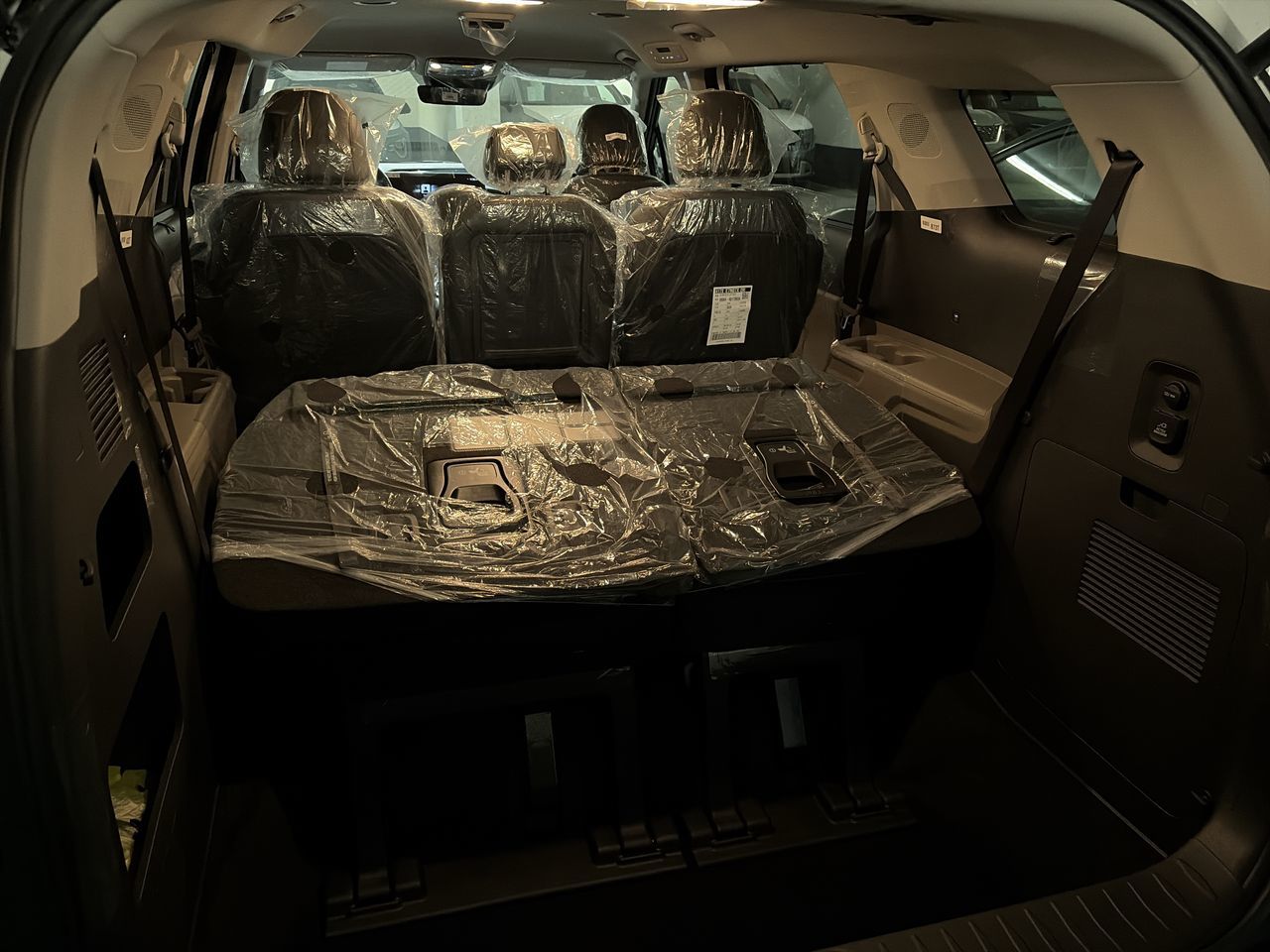 2027 Kia Carnival in Markham, Ontario