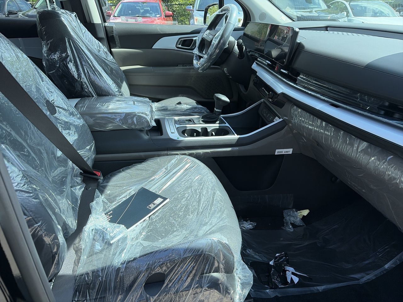2027 Kia Carnival in Markham, Ontario