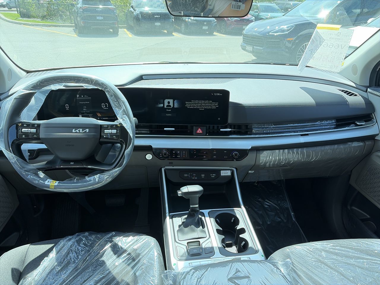 2027 Kia Carnival in Markham, Ontario