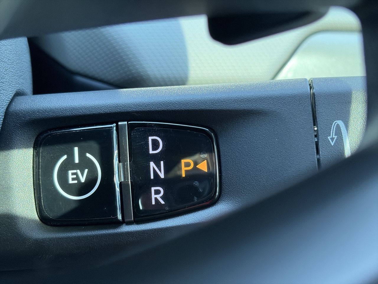 2027 Kia EV4