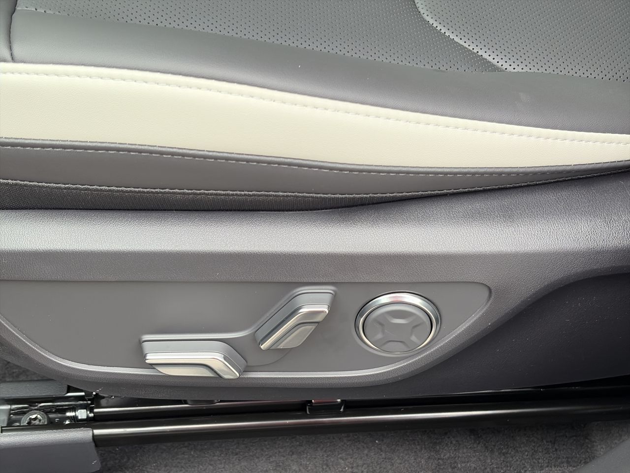 2027 Kia EV5
