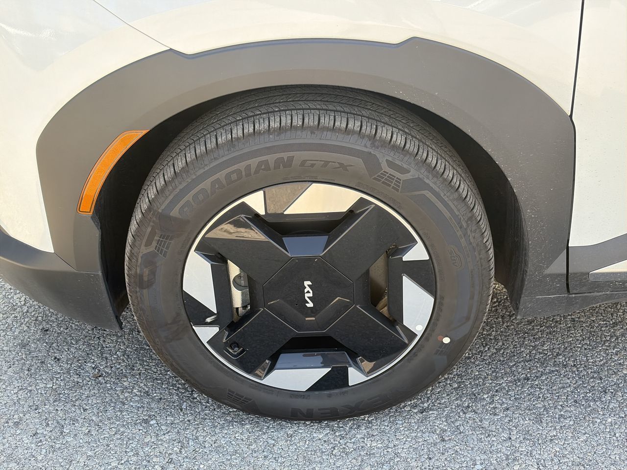 2027 Kia EV5