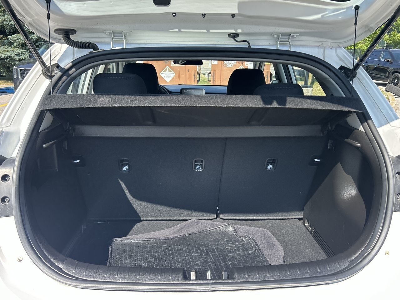 2022 Kia Rio 5-door in Markham, Ontario
