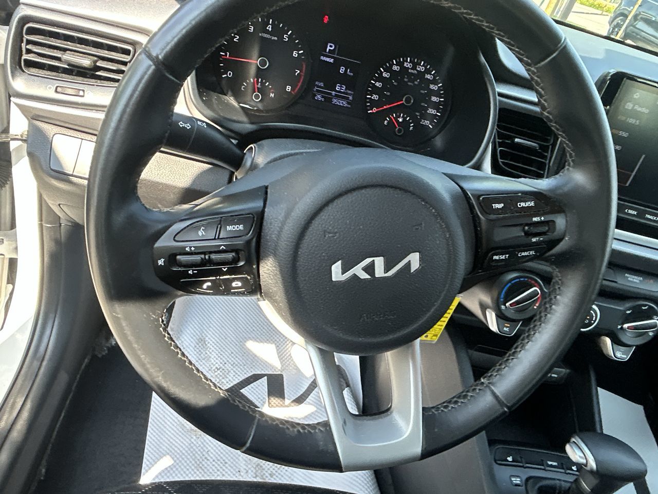 2022 Kia Rio 5-door in Markham, Ontario