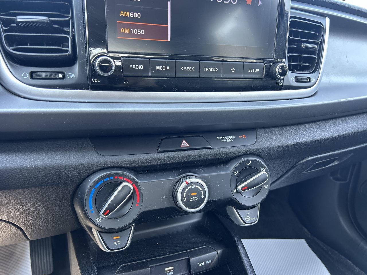 2022 Kia Rio 5-door in Markham, Ontario