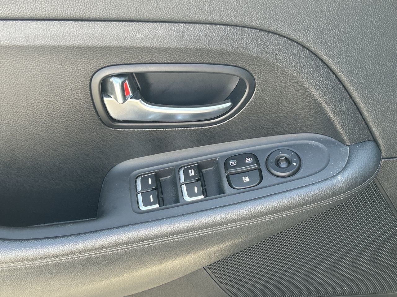 2017 Kia Rondo in Markham, Ontario