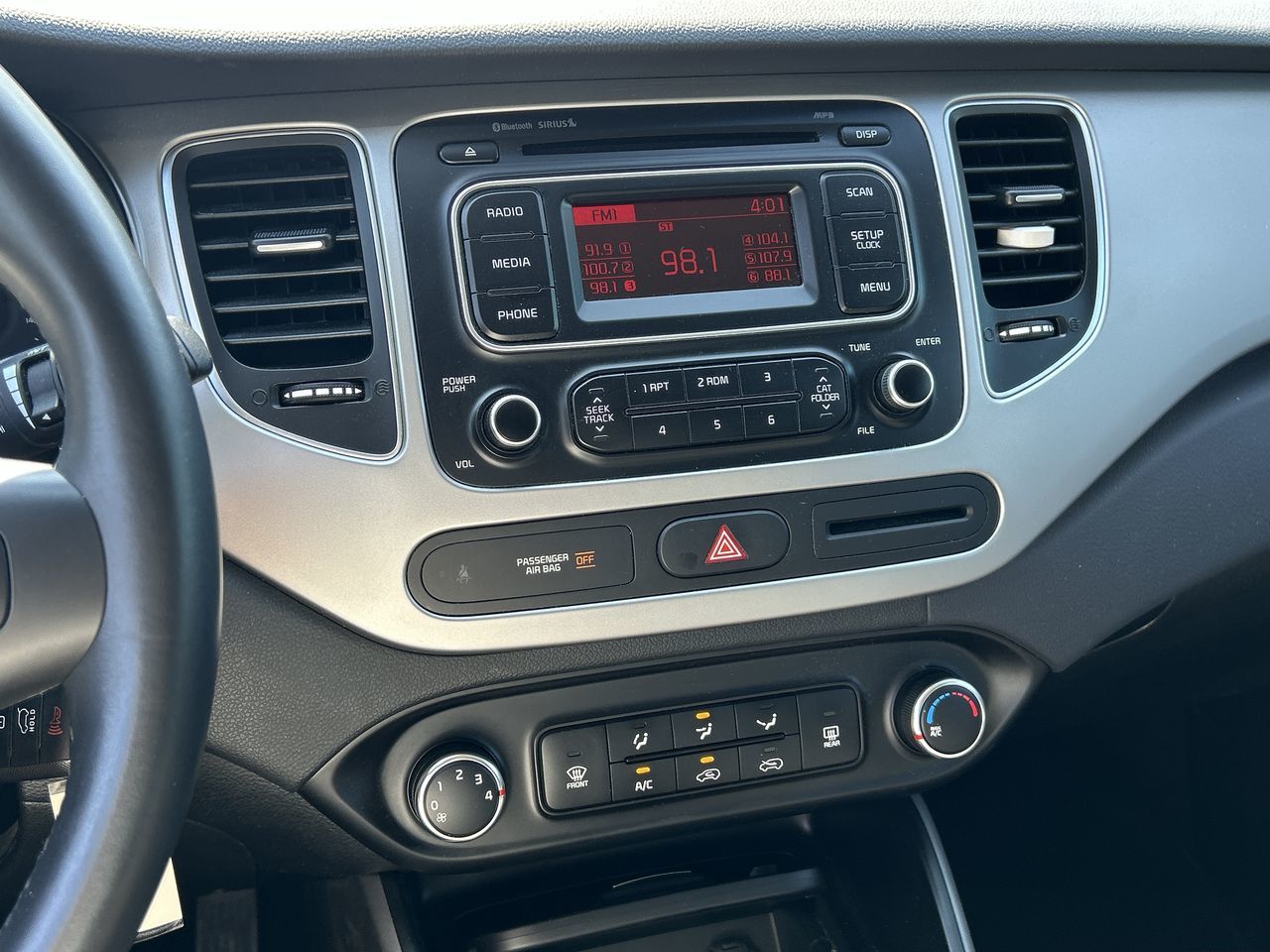 2017 Kia Rondo in Markham, Ontario