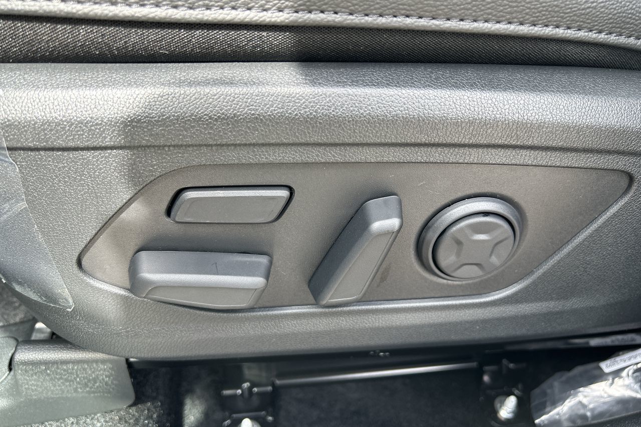 2025 Kia SORENTO HEV in Markham, Ontario