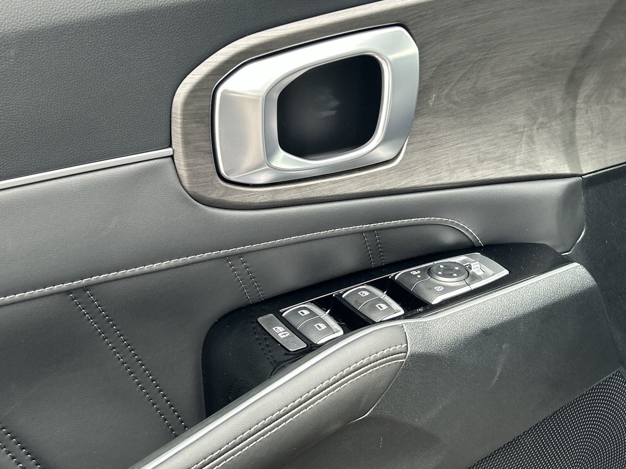 2025 Kia Sorento in Markham, Ontario