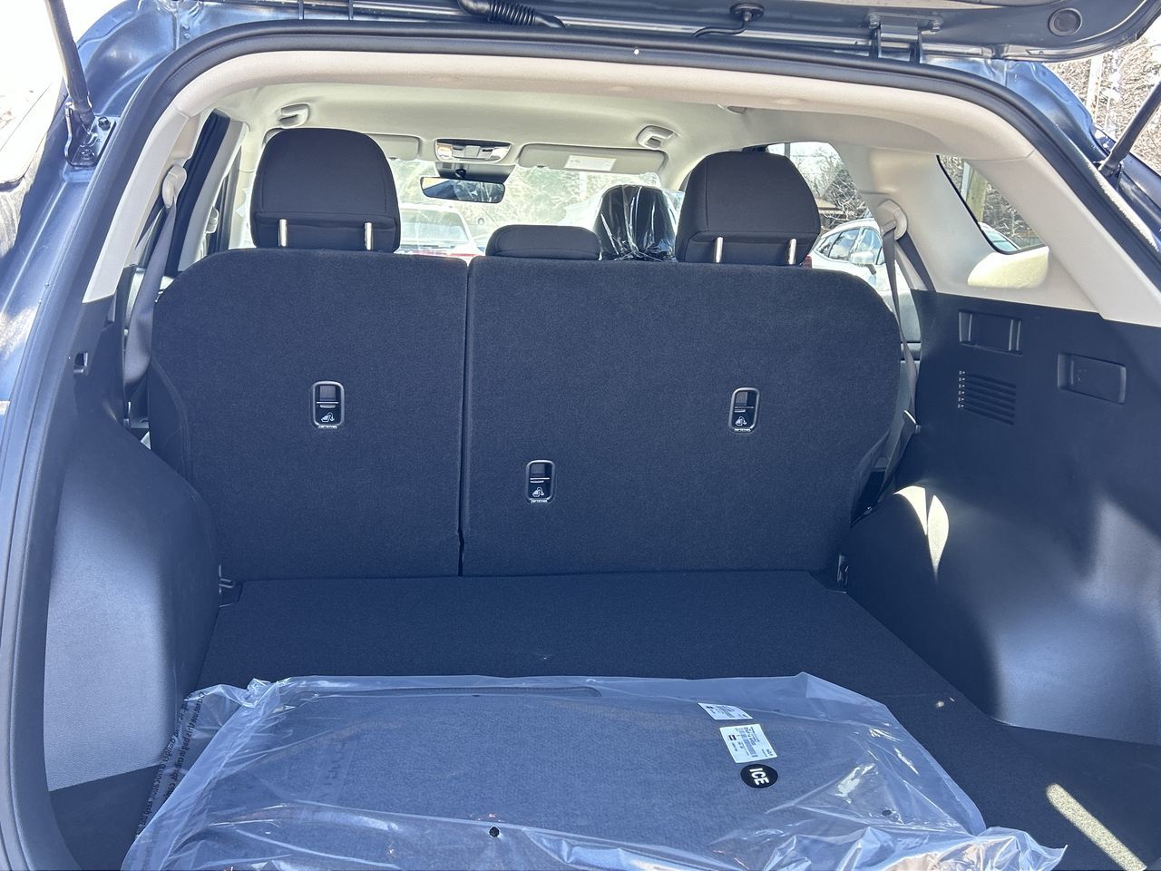 2025 Kia Sportage in Markham, Ontario